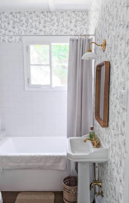 Oaklore: Your Sonoma Storybook Retreat: Three Miles To Sonoma Square المظهر الخارجي الصورة